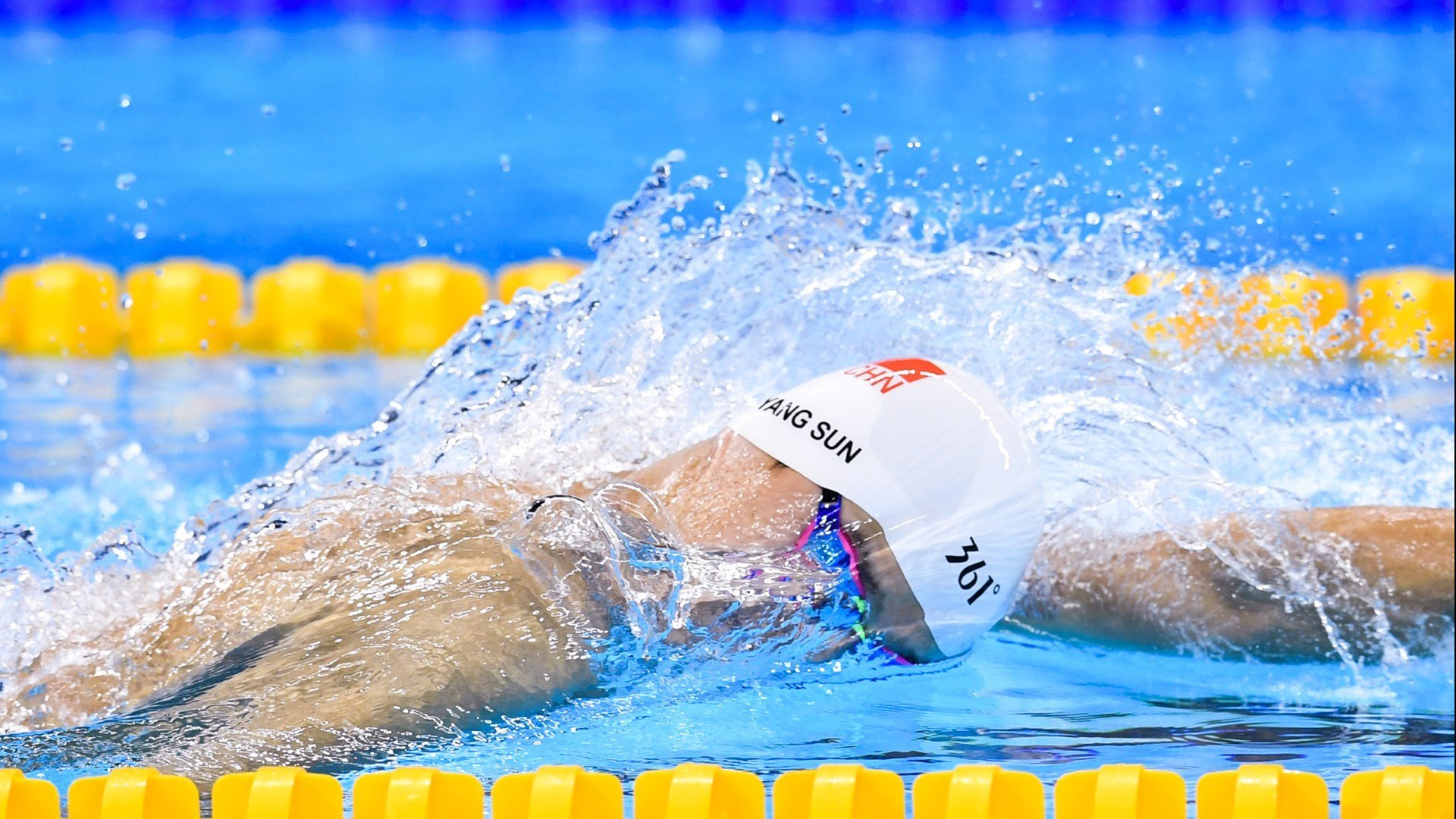 绿茵之外，弗拉霍维奇爆发与南非终结威尔士的体育启示录