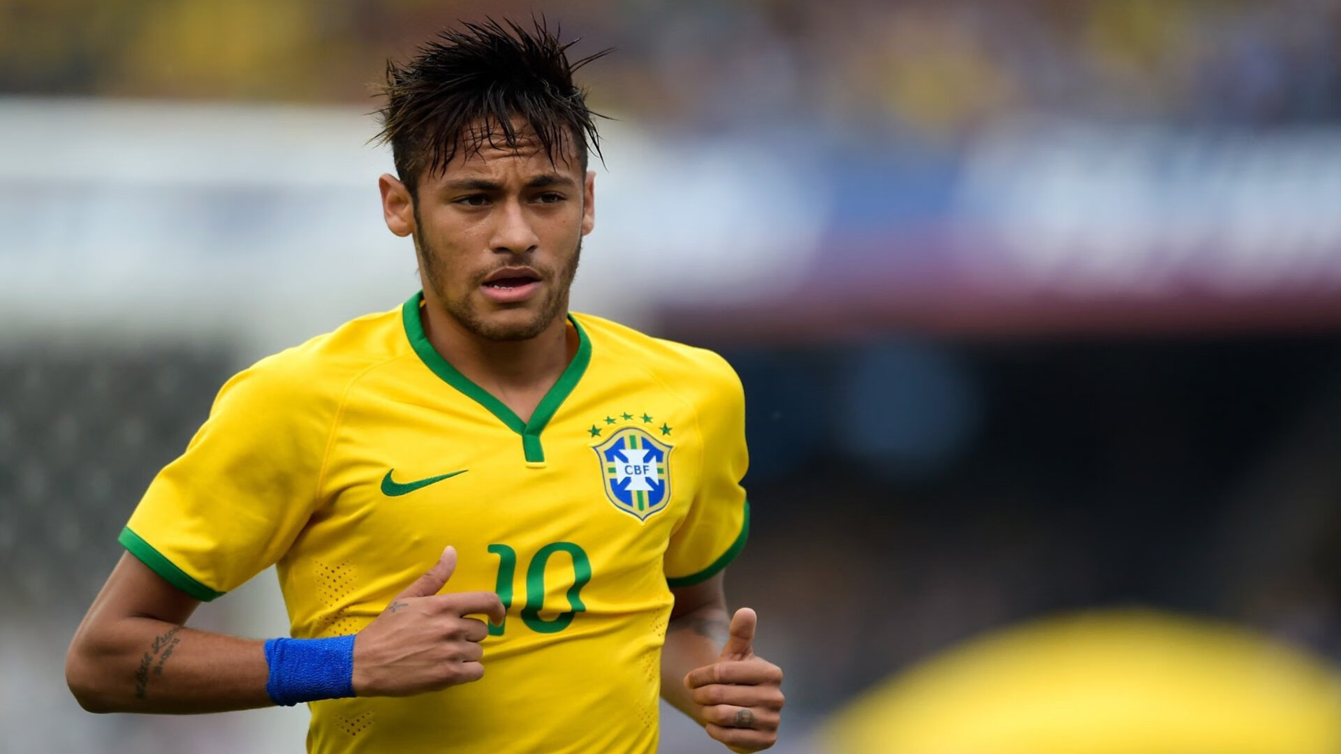 绿茵奇迹，欧冠决赛焦点战上演，威尔士狂胜秘鲁震撼足坛