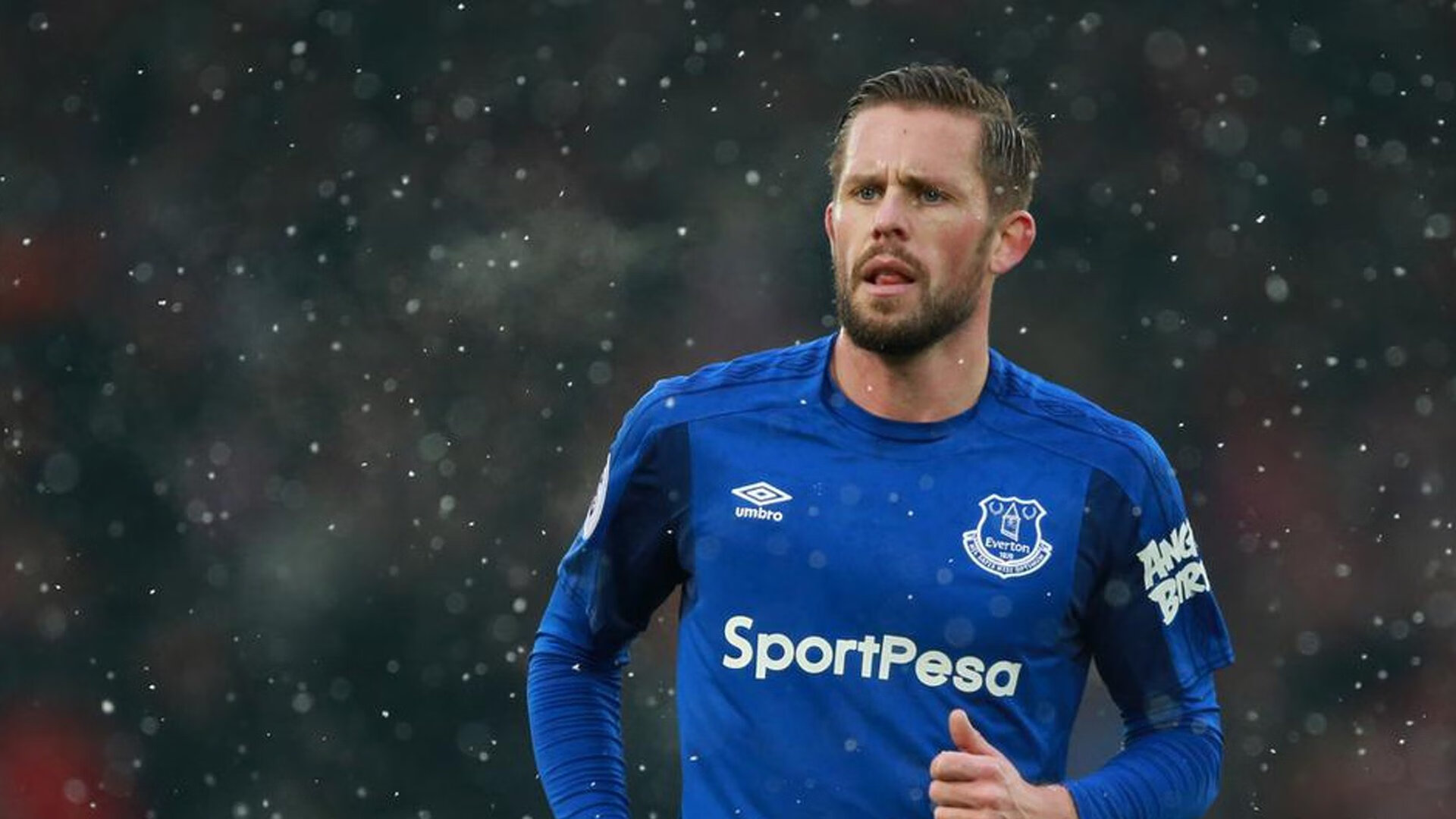 绿茵独行侠，意甲焦点战中的深圳启示录